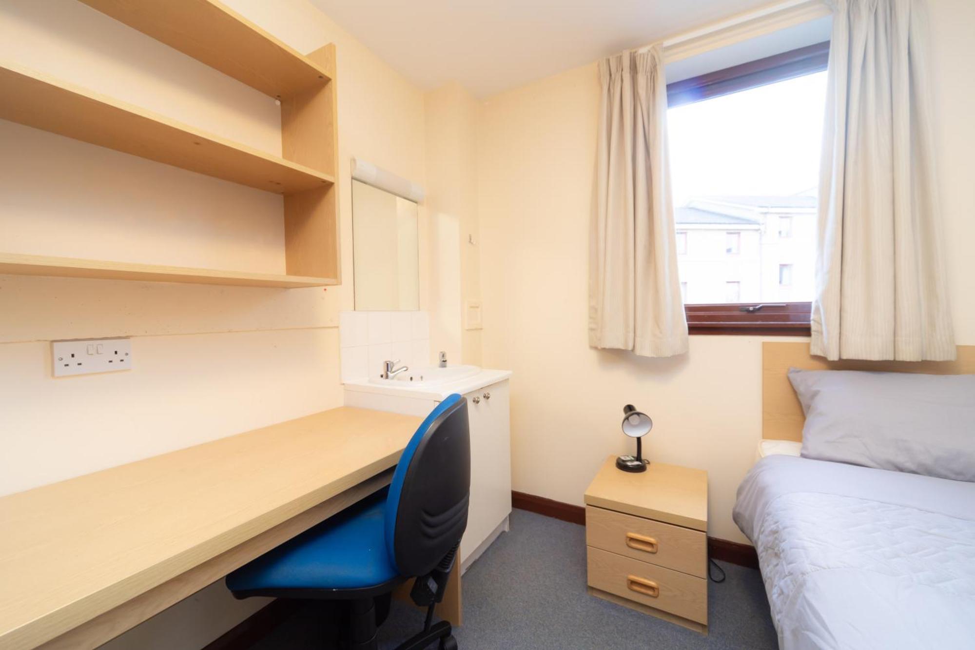 Apartmán Joivy Economy 4 And 5 Bed Flats, Close To Old Town And Royal Mile - Adults Only Edinburgh Exteriér fotografie