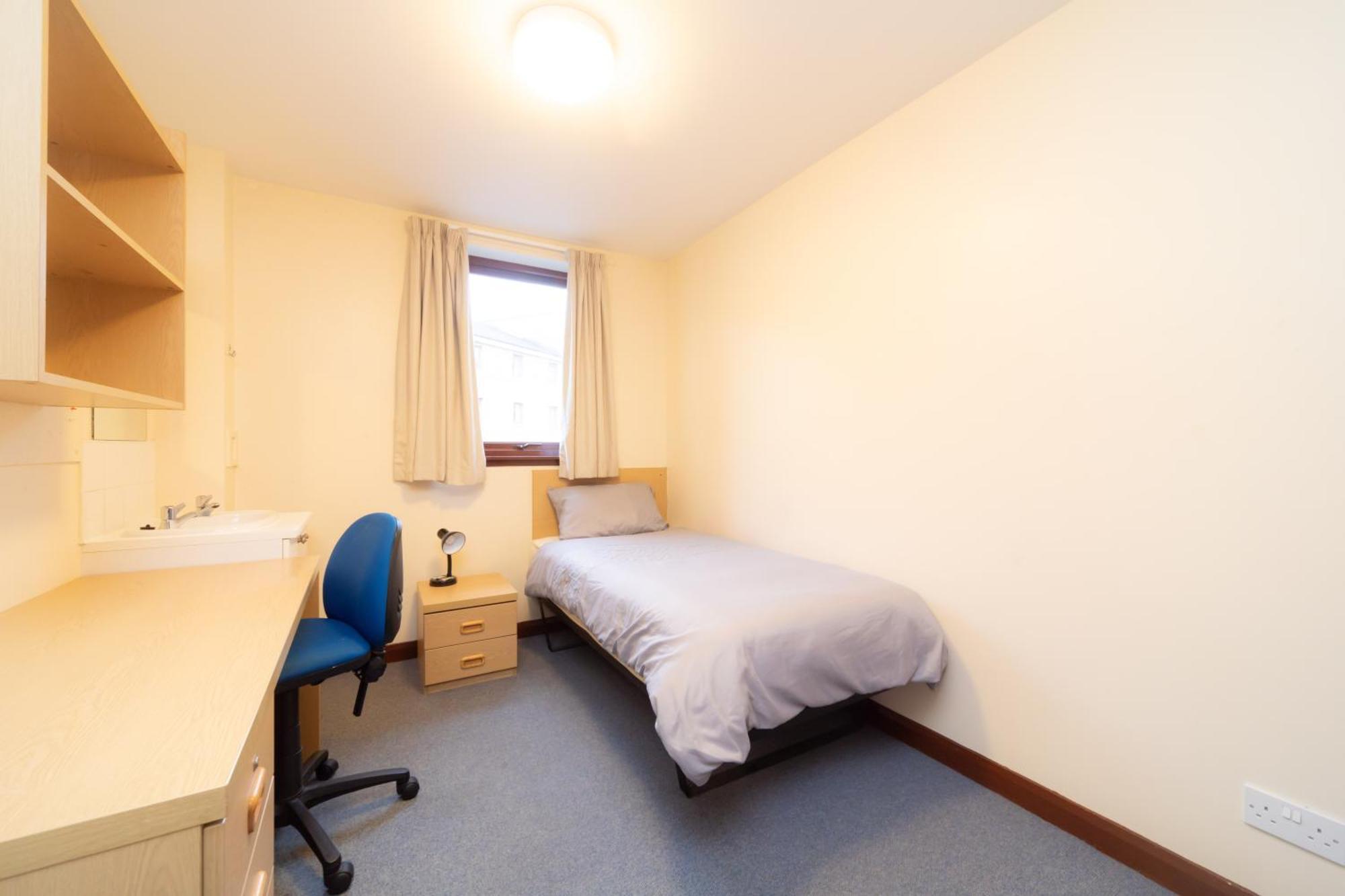 Apartmán Joivy Economy 4 And 5 Bed Flats, Close To Old Town And Royal Mile - Adults Only Edinburgh Exteriér fotografie