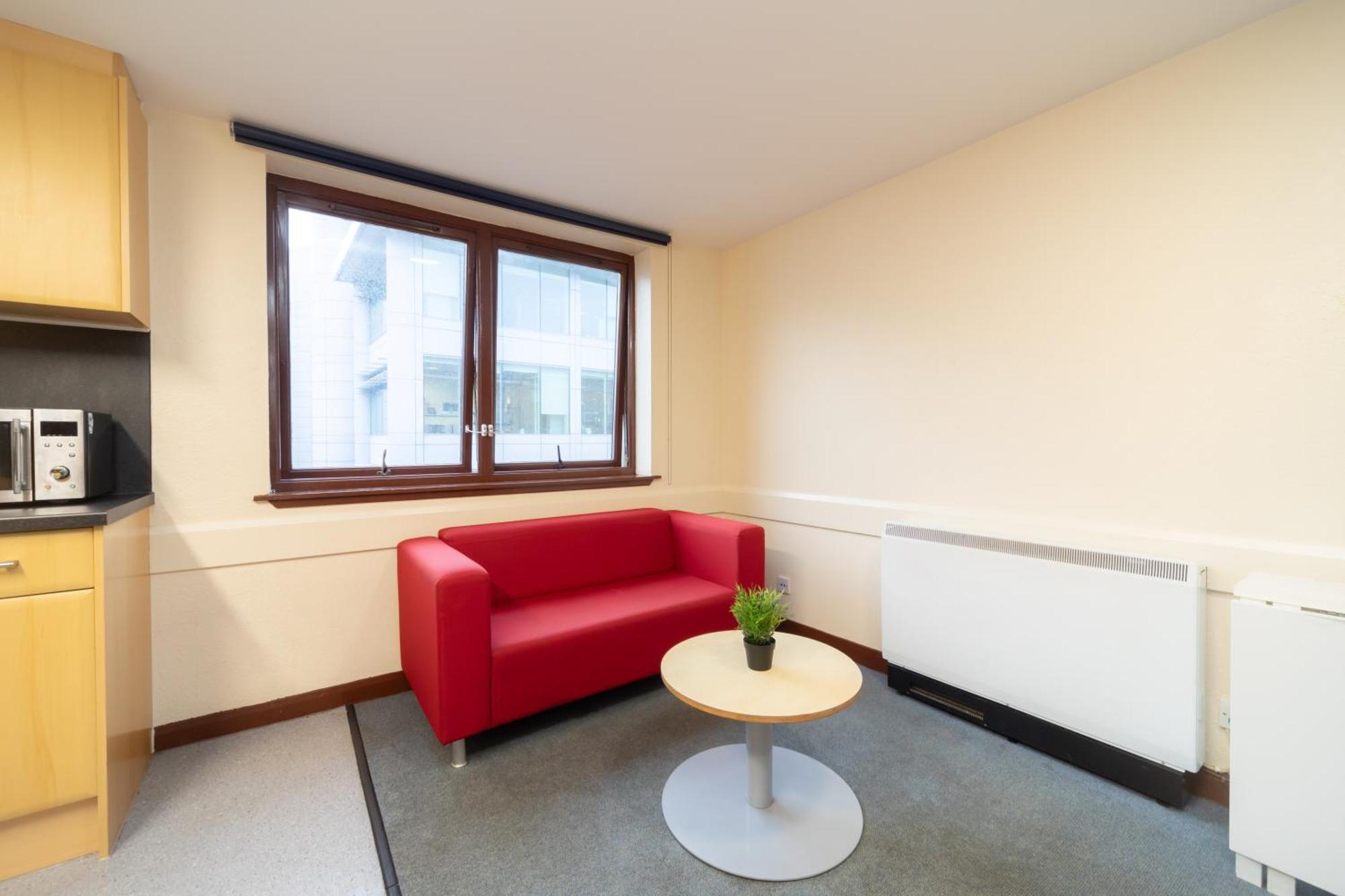 Apartmán Joivy Economy 4 And 5 Bed Flats, Close To Old Town And Royal Mile - Adults Only Edinburgh Exteriér fotografie