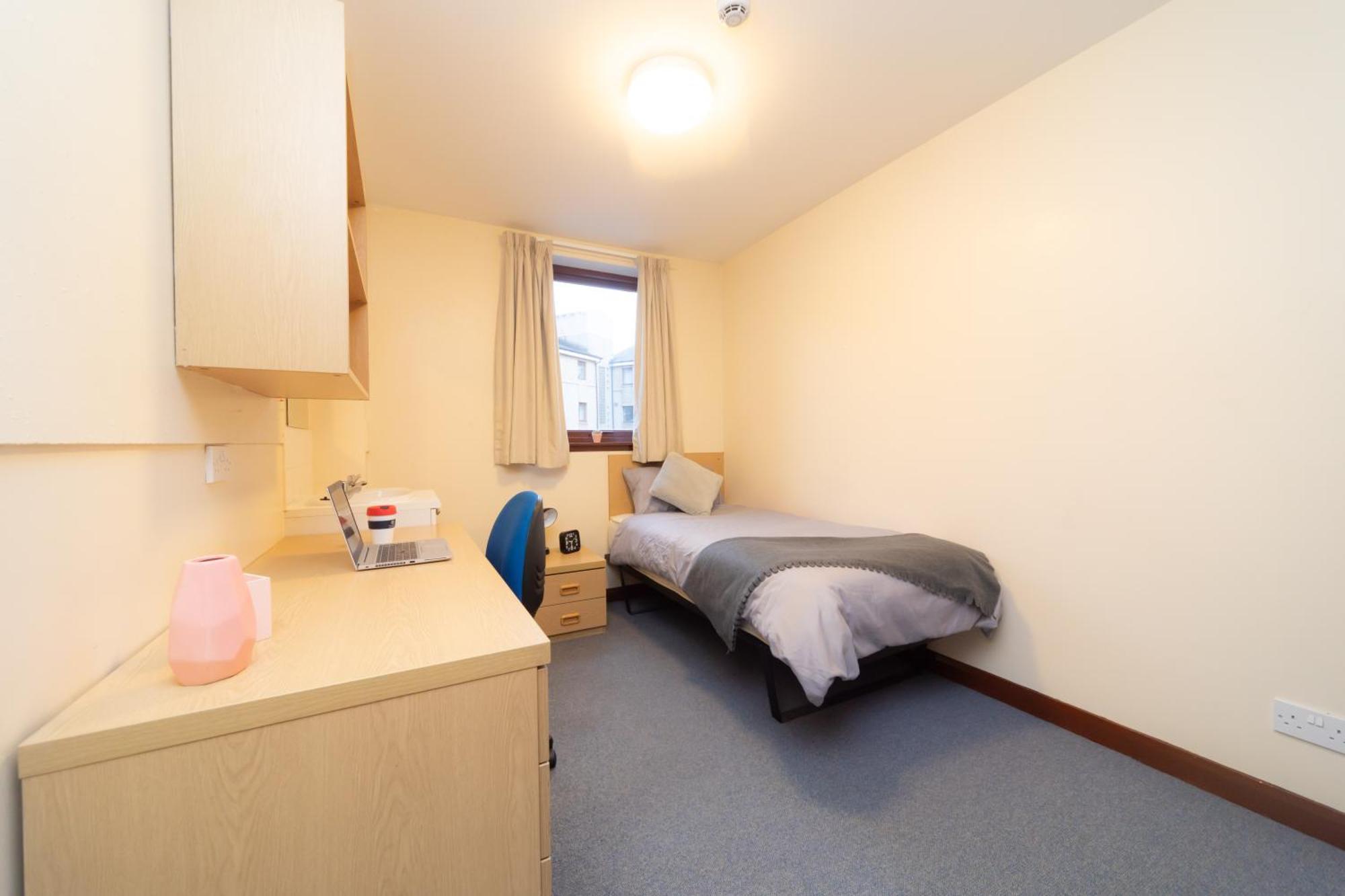 Apartmán Joivy Economy 4 And 5 Bed Flats, Close To Old Town And Royal Mile - Adults Only Edinburgh Exteriér fotografie