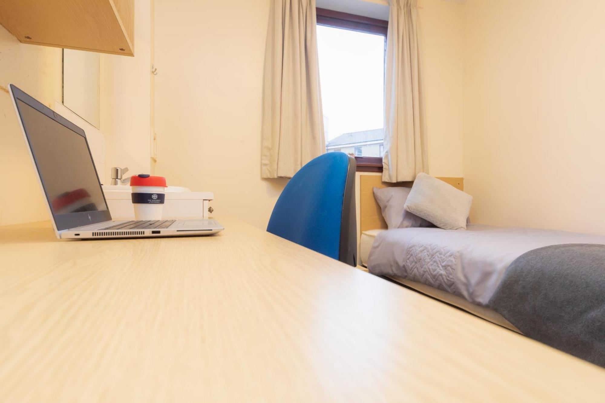 Apartmán Joivy Economy 4 And 5 Bed Flats, Close To Old Town And Royal Mile - Adults Only Edinburgh Exteriér fotografie